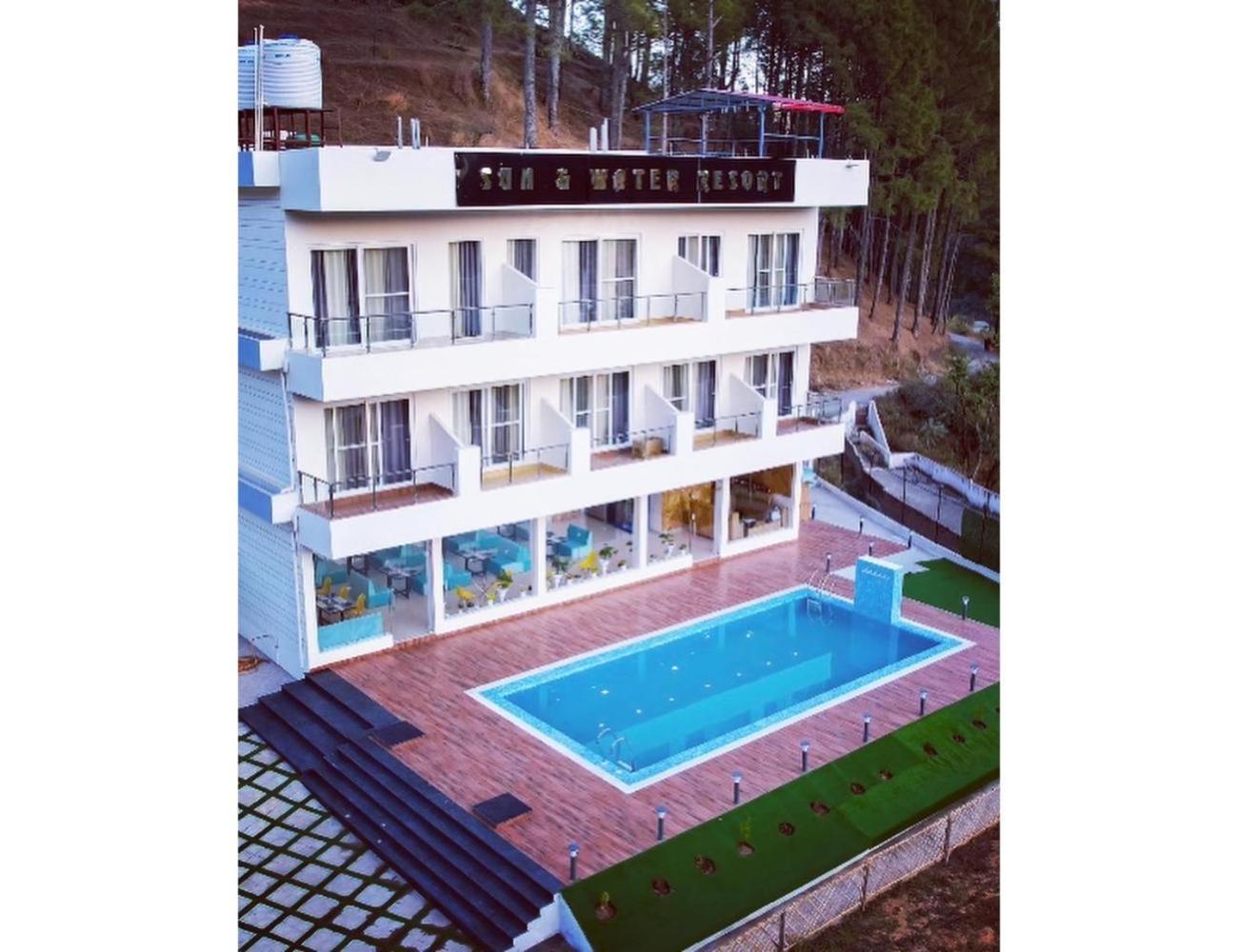 Sun & Water Resort, Vission, Chandak Pithoragarh ภายนอก รูปภาพ